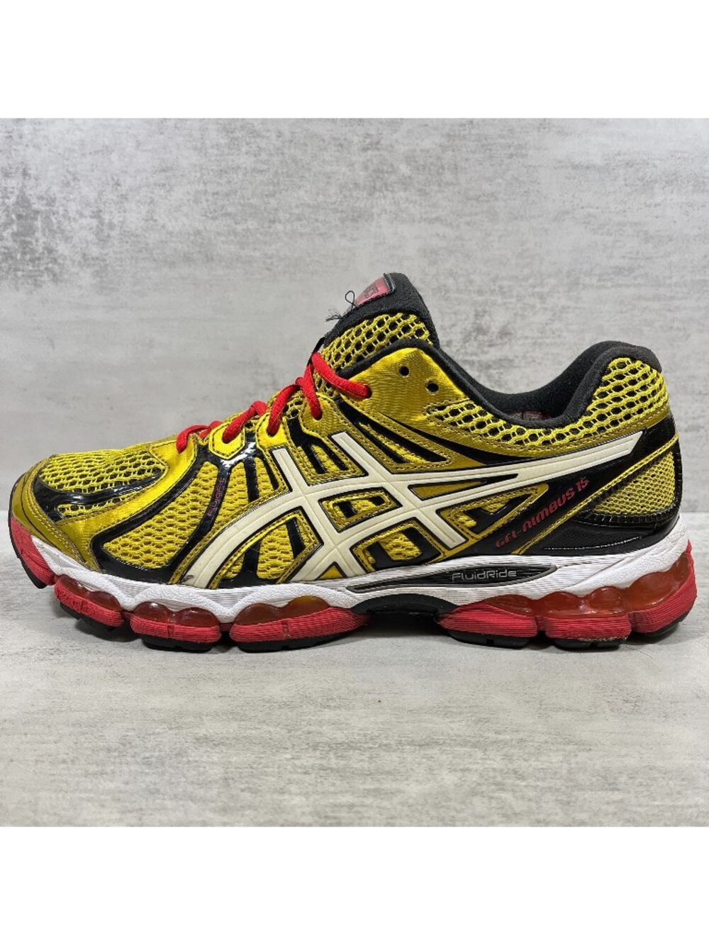 Asics Gel Nimbus 15 Running Shoes - Men's Size 10 - Gold Black